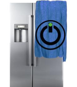 Вздулась стенка холодильника - утечка фреона - холодильник Hotpoint-Ariston